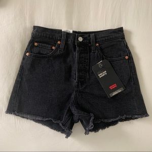 Levi’s Ribcage Shorts